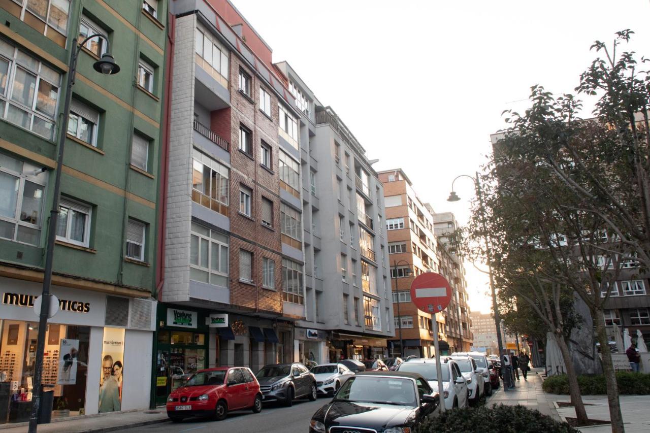 Precioso Apartamento En El Centro De Aviles Exterior photo